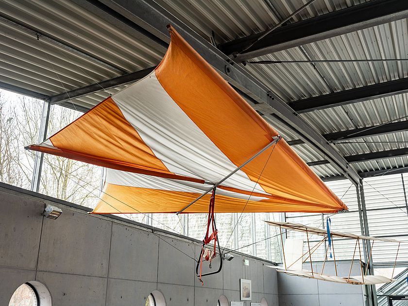 Hängegleiter Huber Alpengleiter in der Flugwerft Schleißheim.