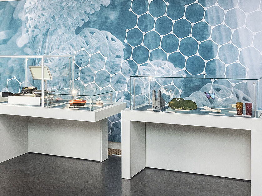 zur Ausstellung Nano- und Biotechnologie